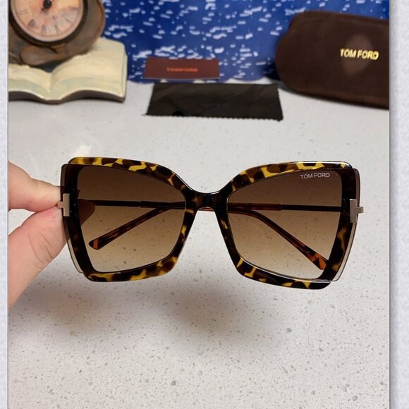 Tom Ford Tortoise Shell Sunglasses main image 5